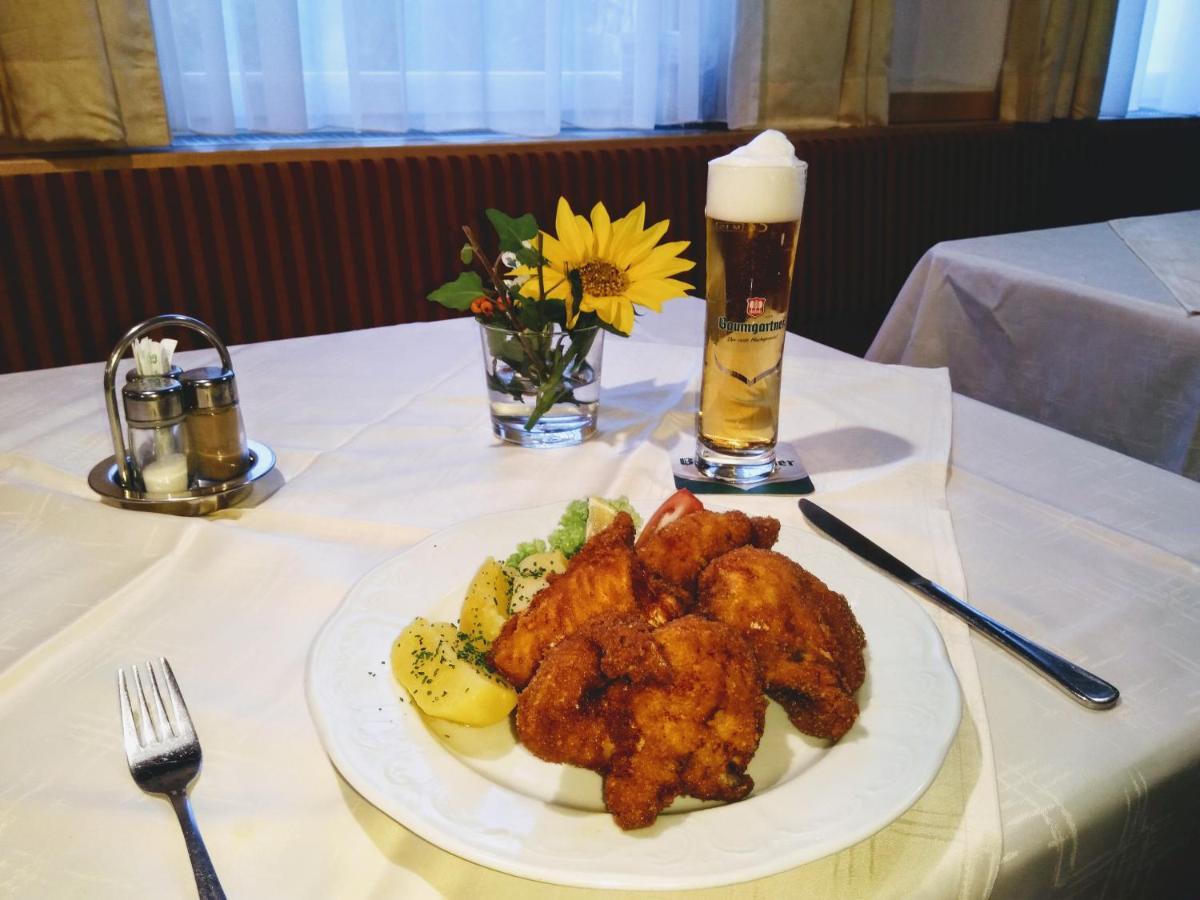 Gasthaus Schachinger Tumeltsham Ngoại thất bức ảnh